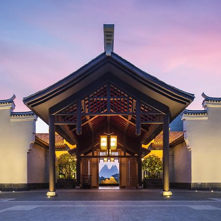 Banyan Tree Yangshuo Hotel Exterior photo