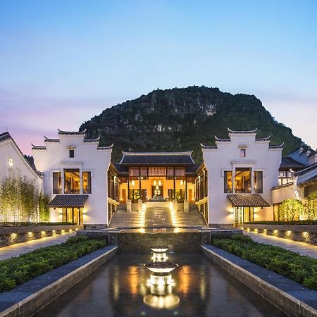 Banyan Tree Yangshuo Hotel Exterior photo